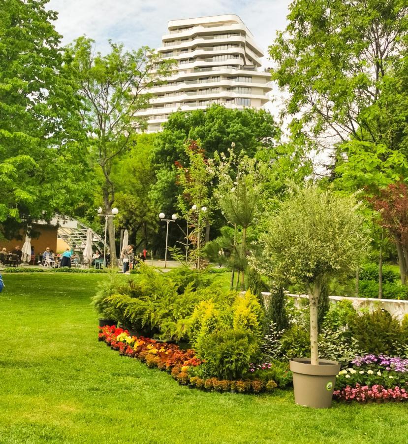 Luxury Apartments Alix Burgas City Eksteriør billede