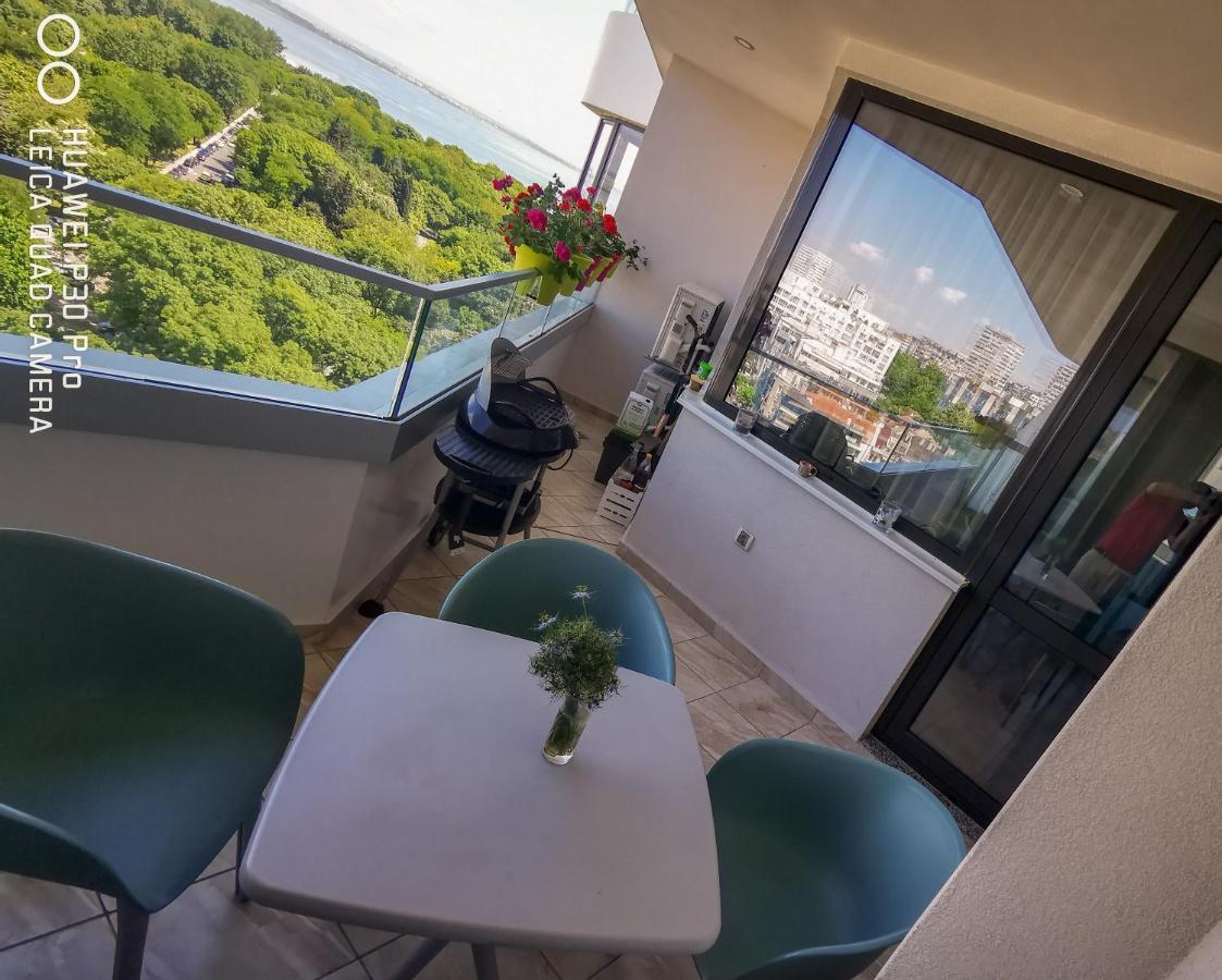 Luxury Apartments Alix Burgas City Eksteriør billede