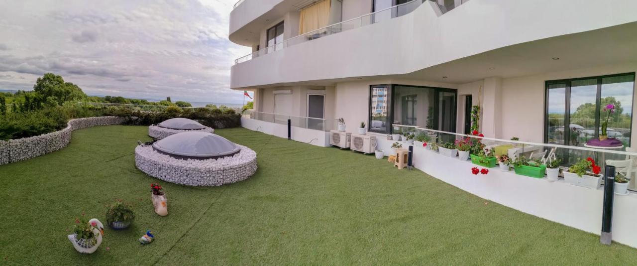 Luxury Apartments Alix Burgas City Eksteriør billede