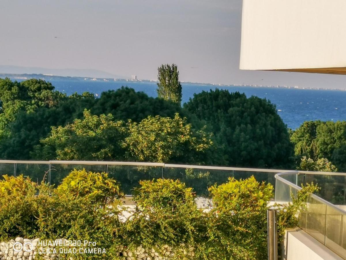 Luxury Apartments Alix Burgas City Eksteriør billede